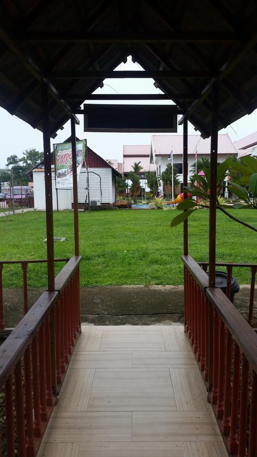 Noor Arfa River Chalet Kuala Terengganu Eksteriør billede